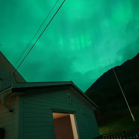 Jaktstuga 极光民宿northern Lights *