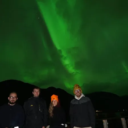 Jaktstuga 极光民宿northern Lights Laksvatn